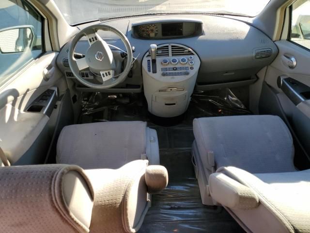 2005 Nissan Quest S