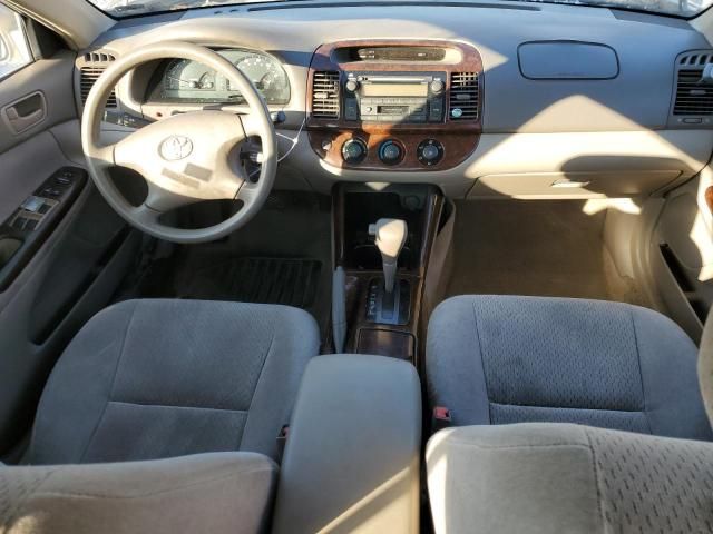 2002 Toyota Camry LE