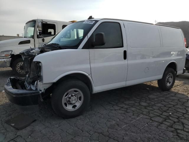 2022 Chevrolet Express G2500