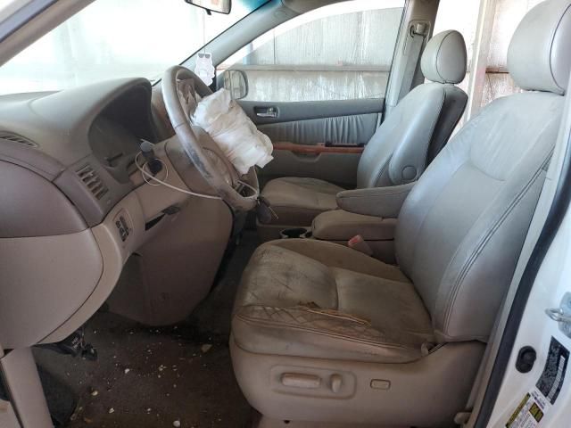 2008 Toyota Sienna XLE