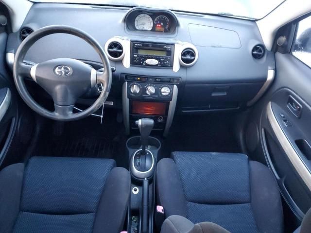 2005 Scion XA