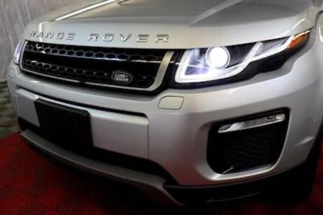 2019 Land Rover Range Rover Evoque SE