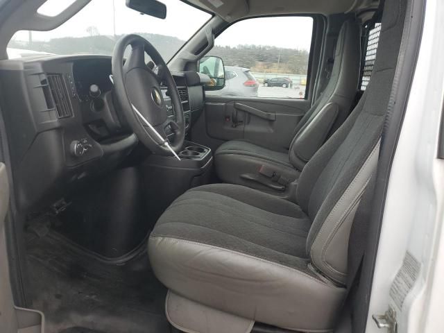 2020 Chevrolet Express G2500