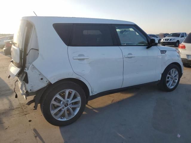 2017 KIA Soul +