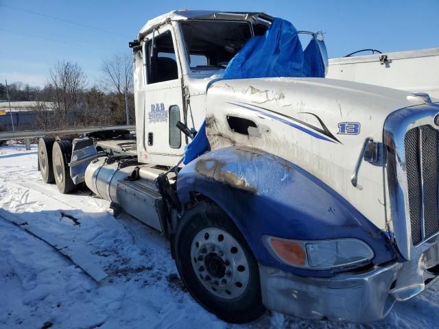 2013 Peterbilt 386