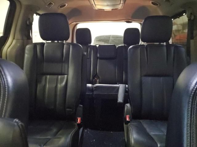 2012 Dodge Grand Caravan Crew