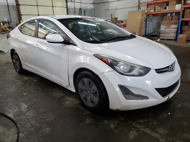 2016 Hyundai Elantra SE