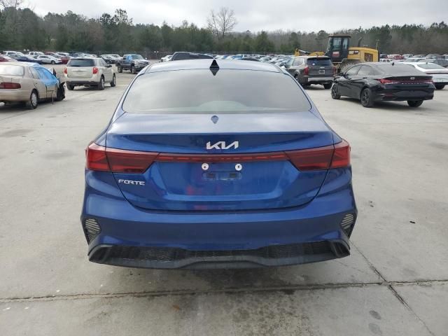 2024 KIA Forte LX