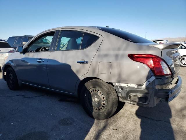 2013 Nissan Versa S