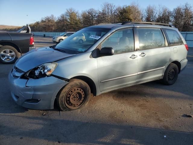 2006 Toyota Sienna CE