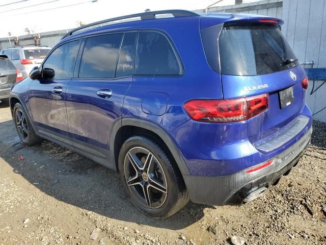 2020 Mercedes-Benz GLB 250