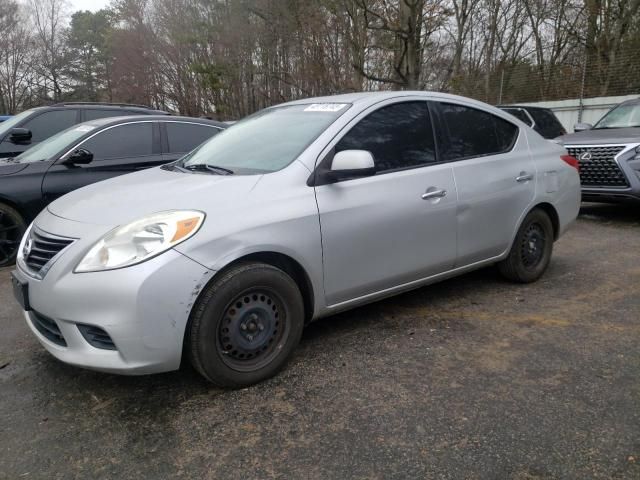 2014 Nissan Versa S