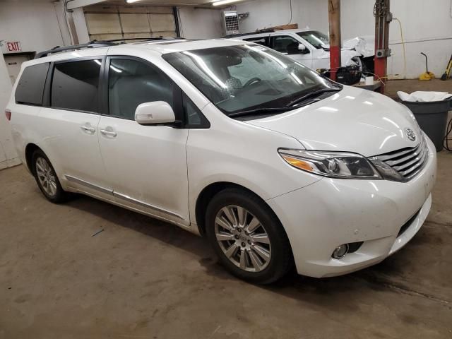 2017 Toyota Sienna XLE