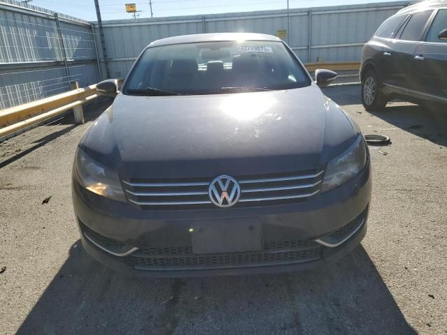 2012 Volkswagen Passat SE