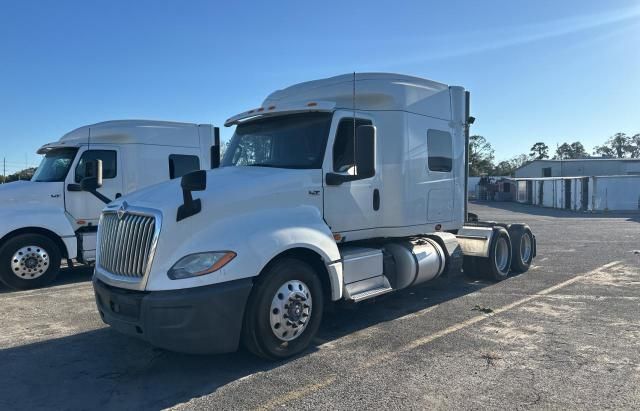 2018 International LT625