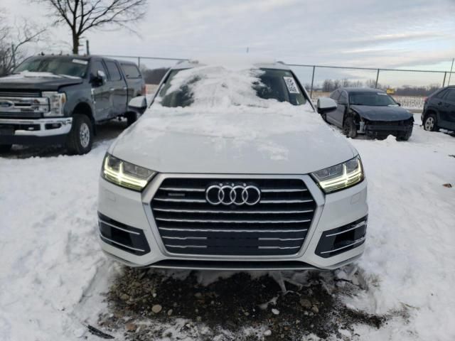 2019 Audi Q7 Premium Plus