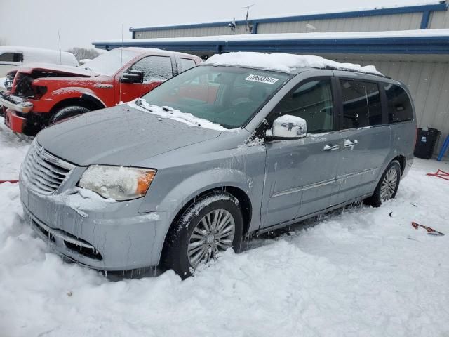 2014 Chrysler Town & Country Touring L