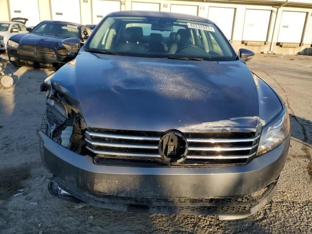 2012 Volkswagen Passat SE