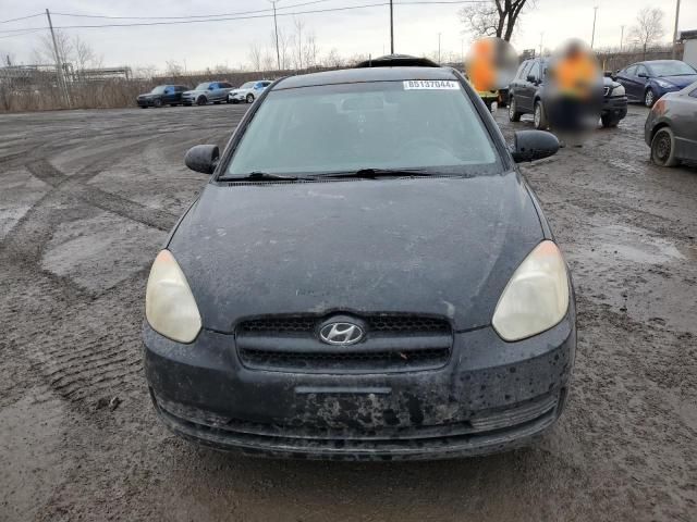 2008 Hyundai Accent Base