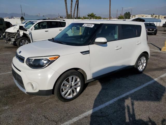 2017 KIA Soul +