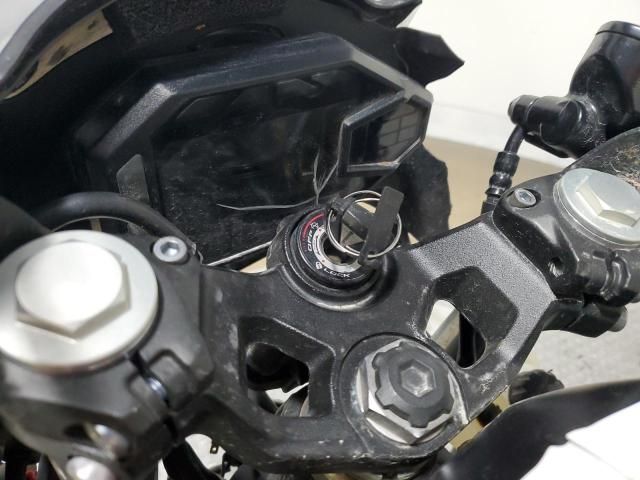 2024 Kawasaki EX500