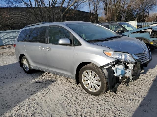 2017 Toyota Sienna LE