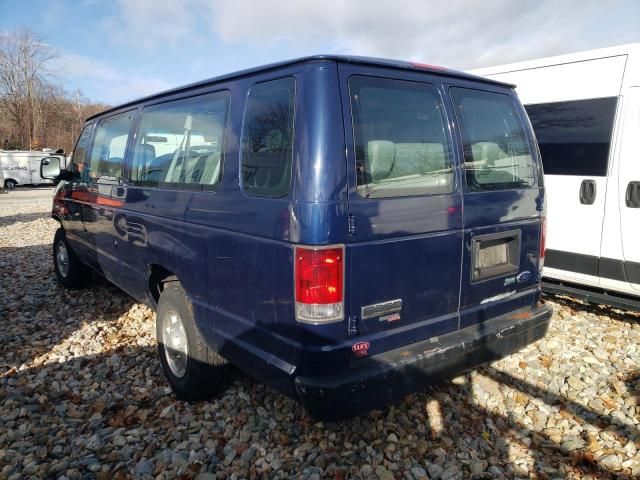 2011 Ford Econoline E350 Super Duty Wagon