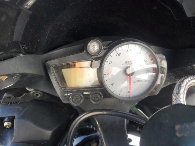 2003 Yamaha YZFR6 L