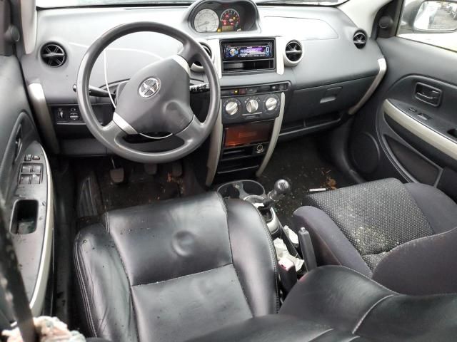 2005 Scion XA