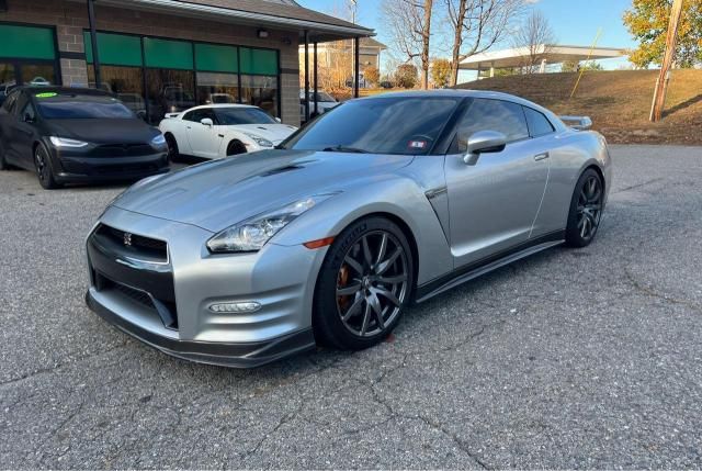 2013 Nissan GT-R Premium