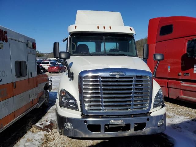 2019 Freightliner Cascadia 125