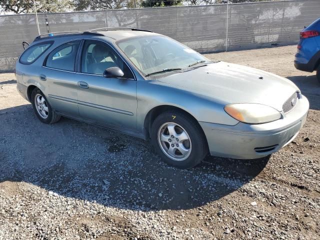 2005 Ford Taurus SE