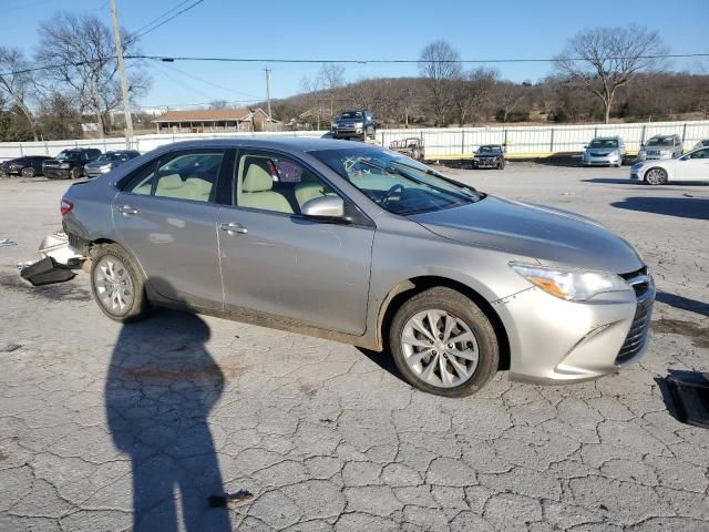 2017 Toyota Camry le