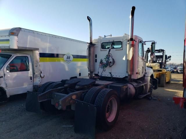 2004 Freightliner Conventional Columbia