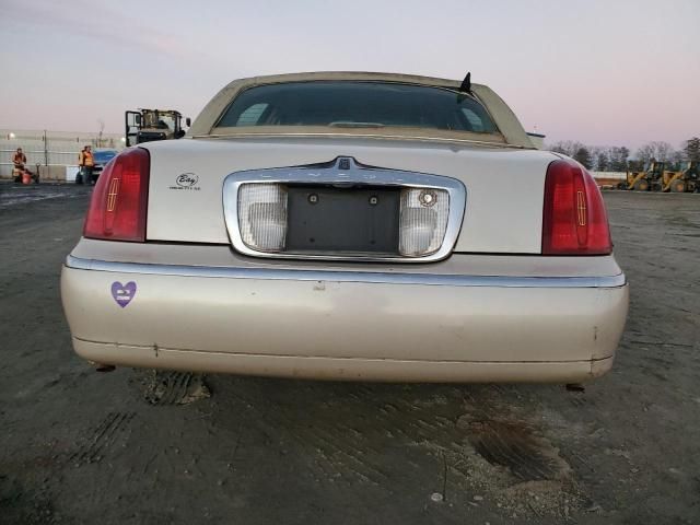 2002 Lincoln Town Car Cartier