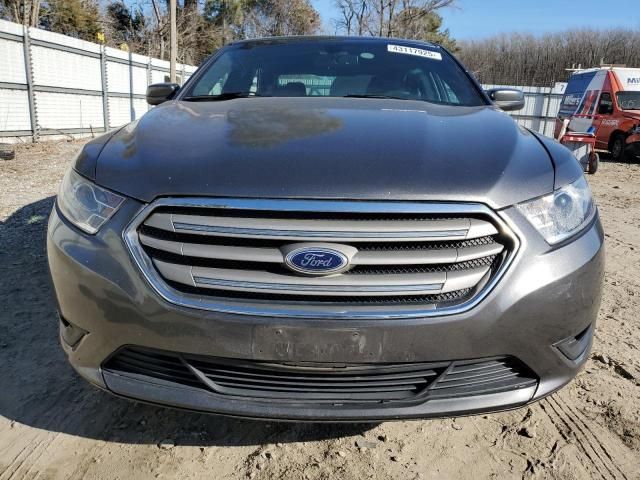 2017 Ford Taurus SEL