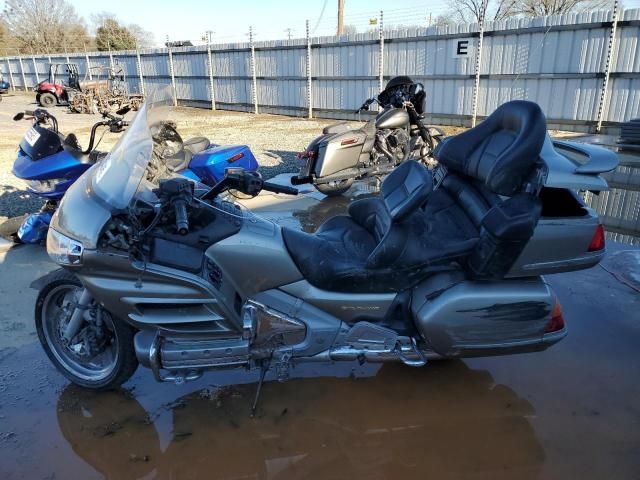 2003 Honda GL1800