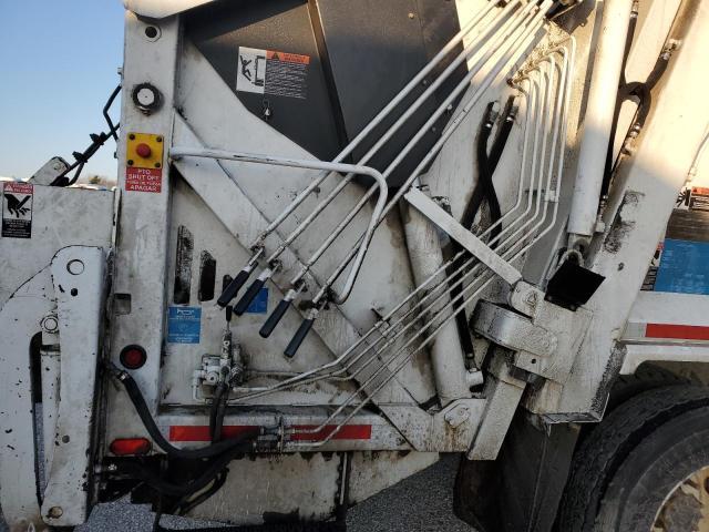 2017 International 4000 4300
