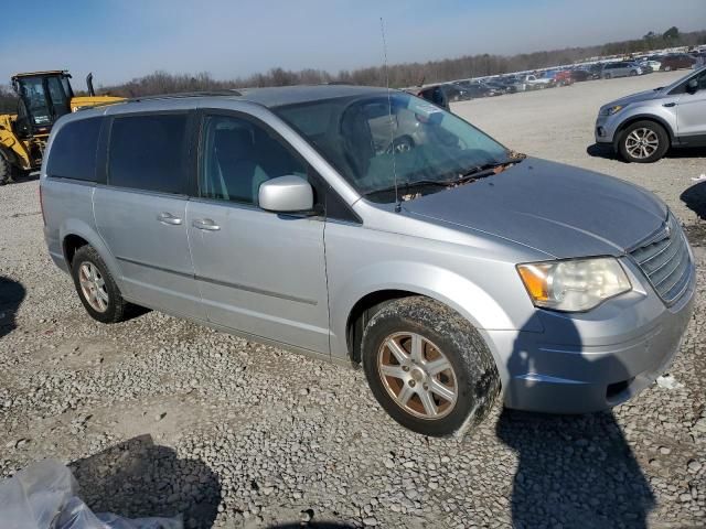 2010 Chrysler Town & Country Touring