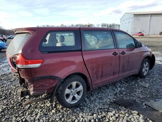 2012 Toyota Sienna