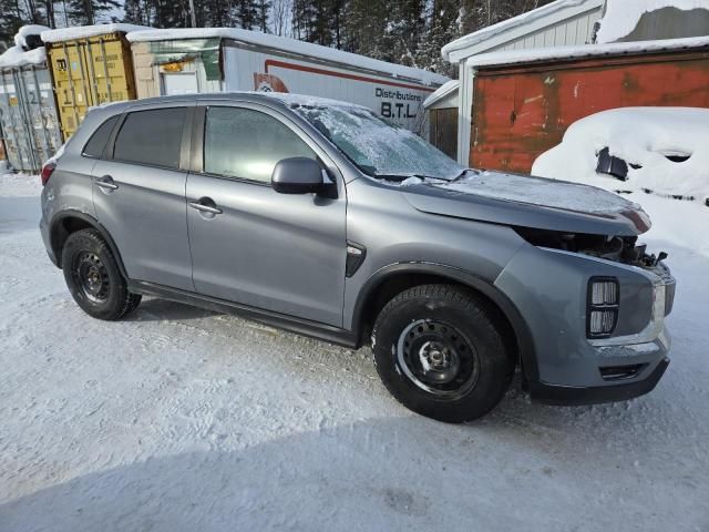 2022 Mitsubishi RVR ES