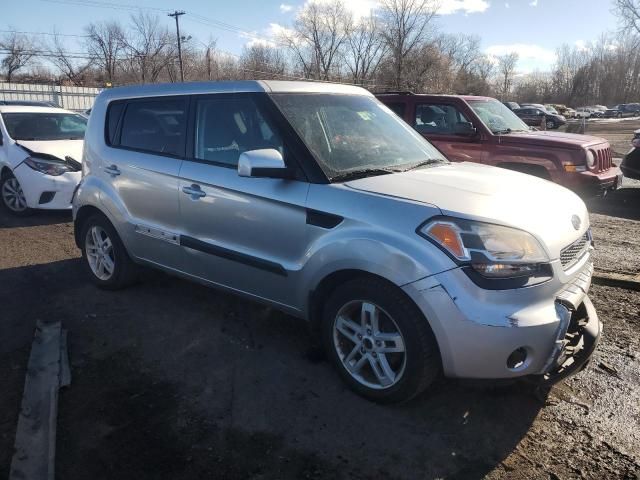 2011 KIA Soul +