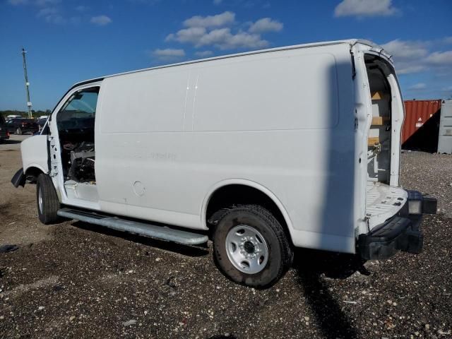 2023 Chevrolet Express G2500