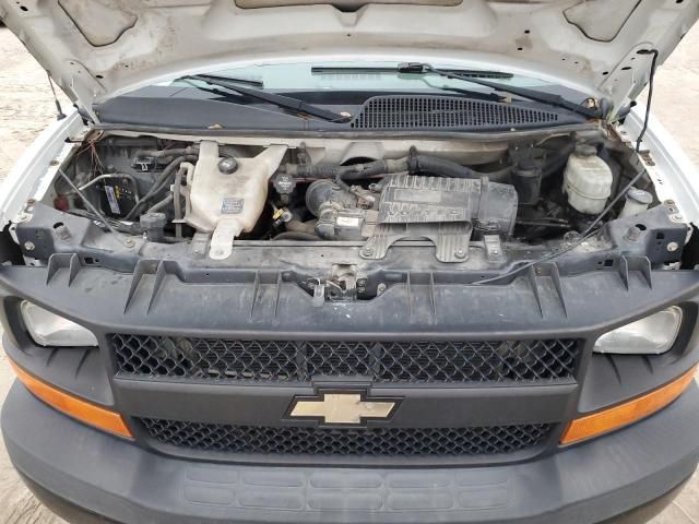 2013 Chevrolet Express G2500
