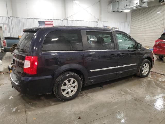 2011 Chrysler Town & Country Touring