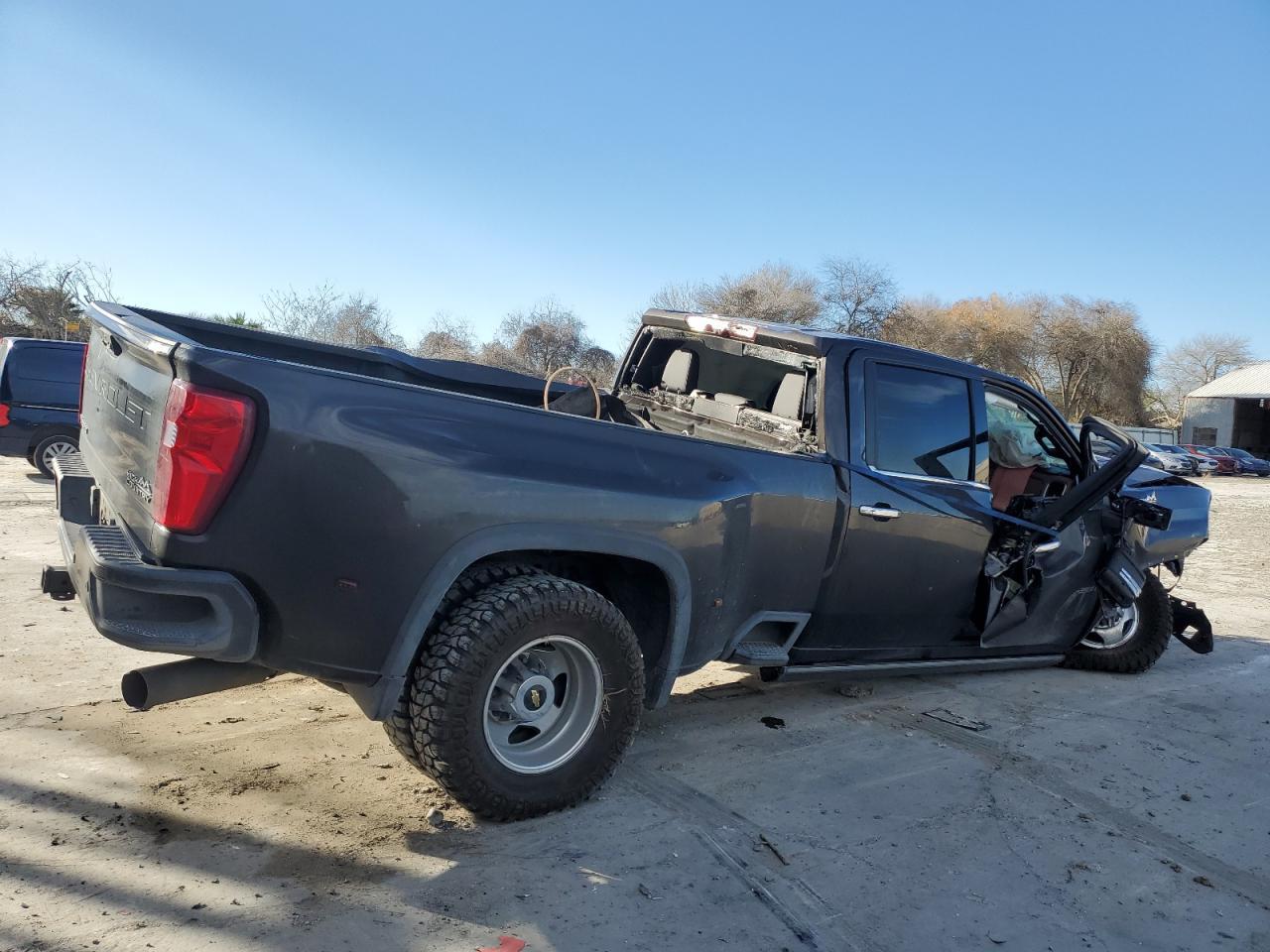 2021 Chevrolet Silverado K3500 High Country