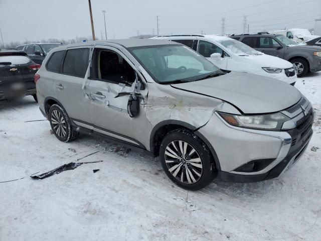 2019 Mitsubishi Outlander SE