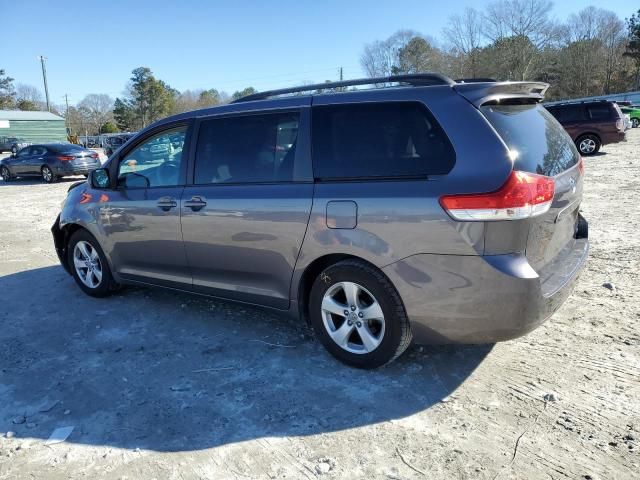 2011 Toyota Sienna LE