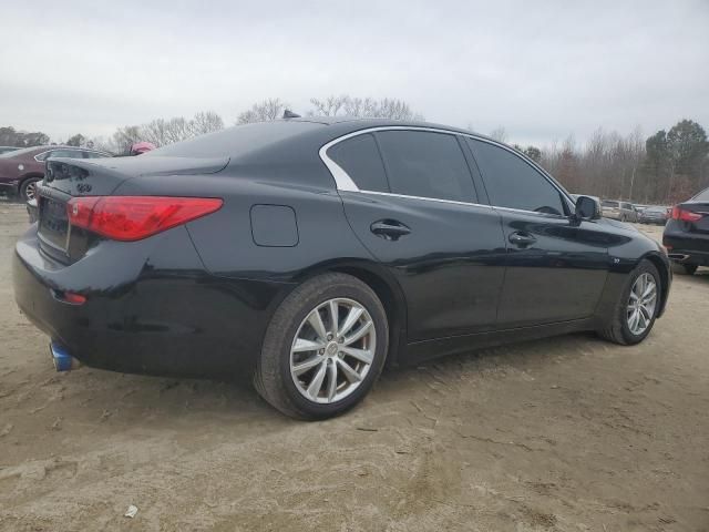 2015 Infiniti Q50 Base