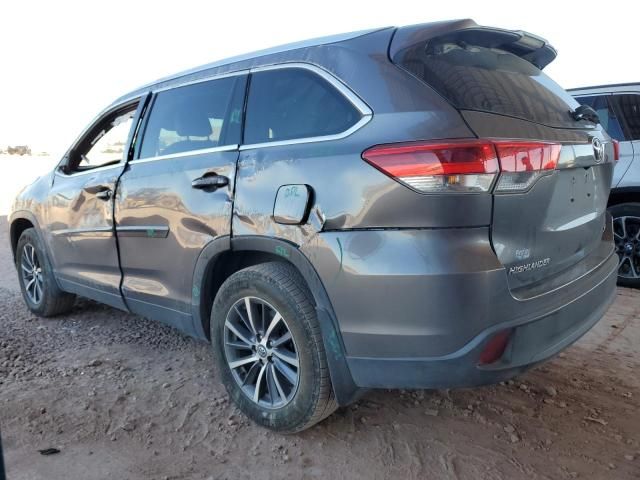 2019 Toyota Highlander SE